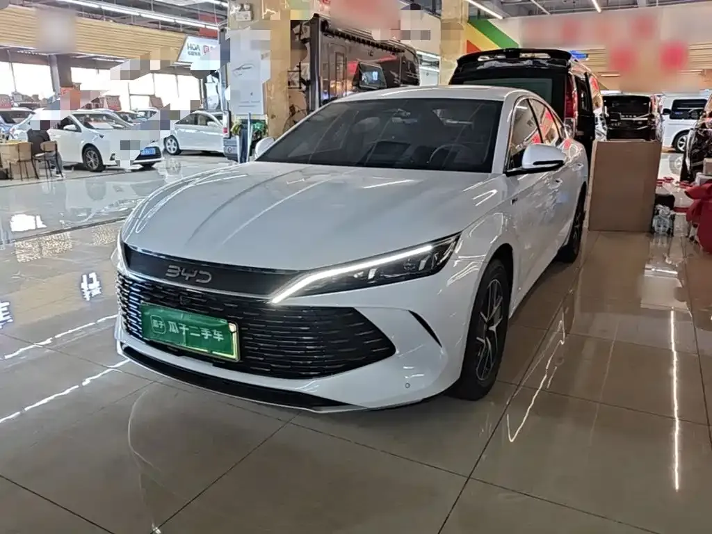 BYD Qin L — фото 1