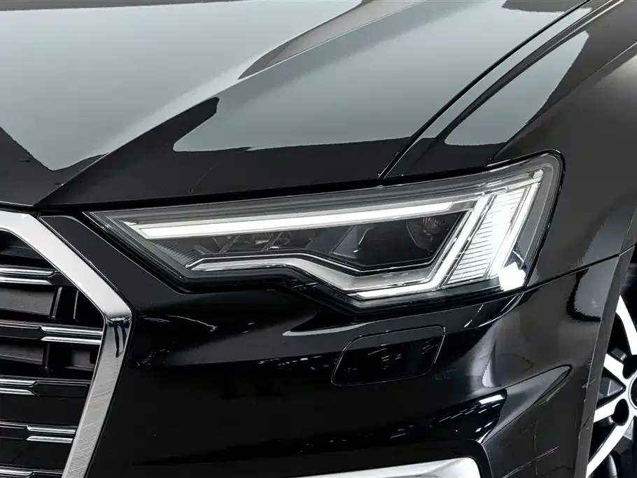 Audi A6L — фото 7