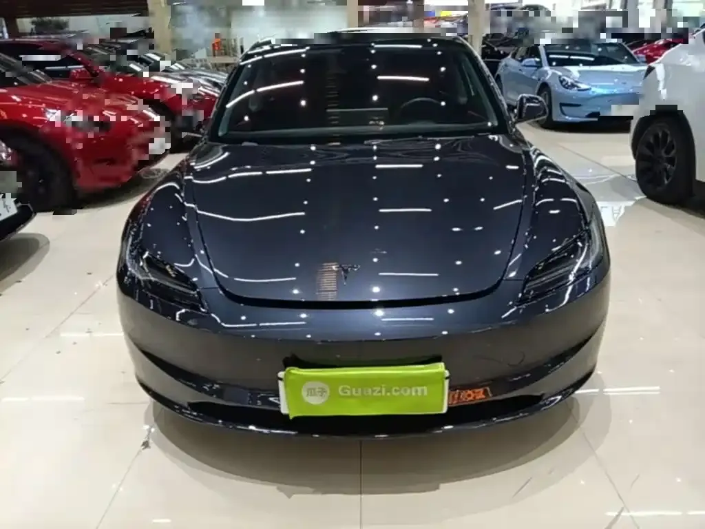 Tesla Model 3 — фото 5