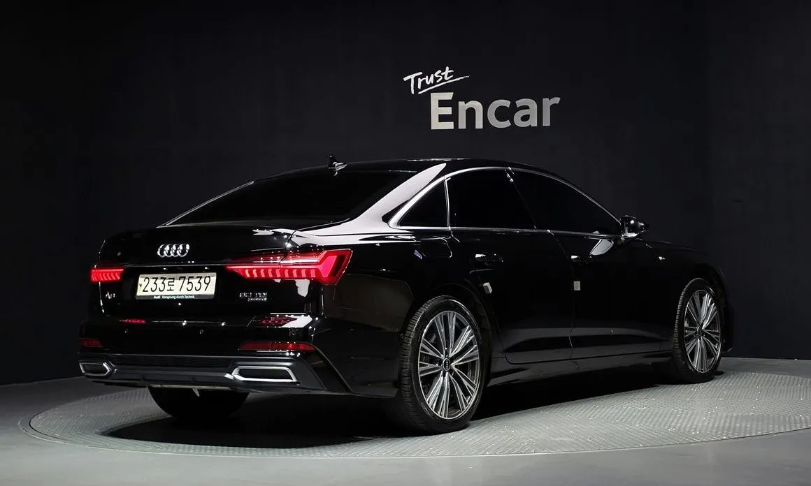 Audi A6 — фото 5