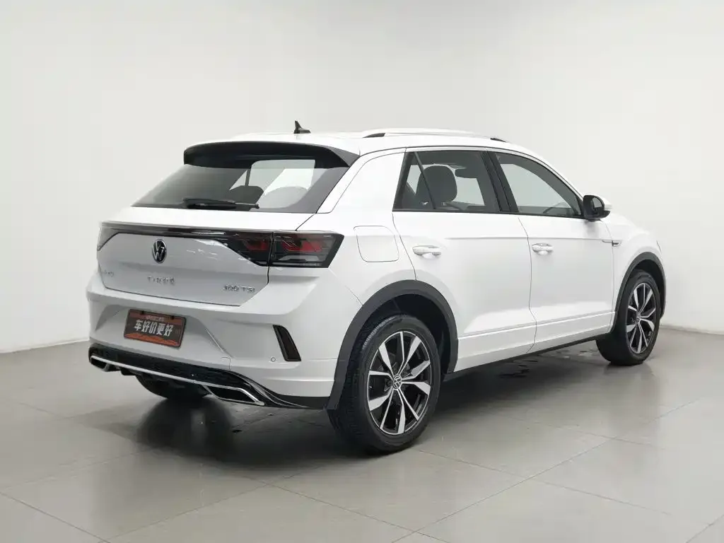 Volkswagen T-Roc — фото 2