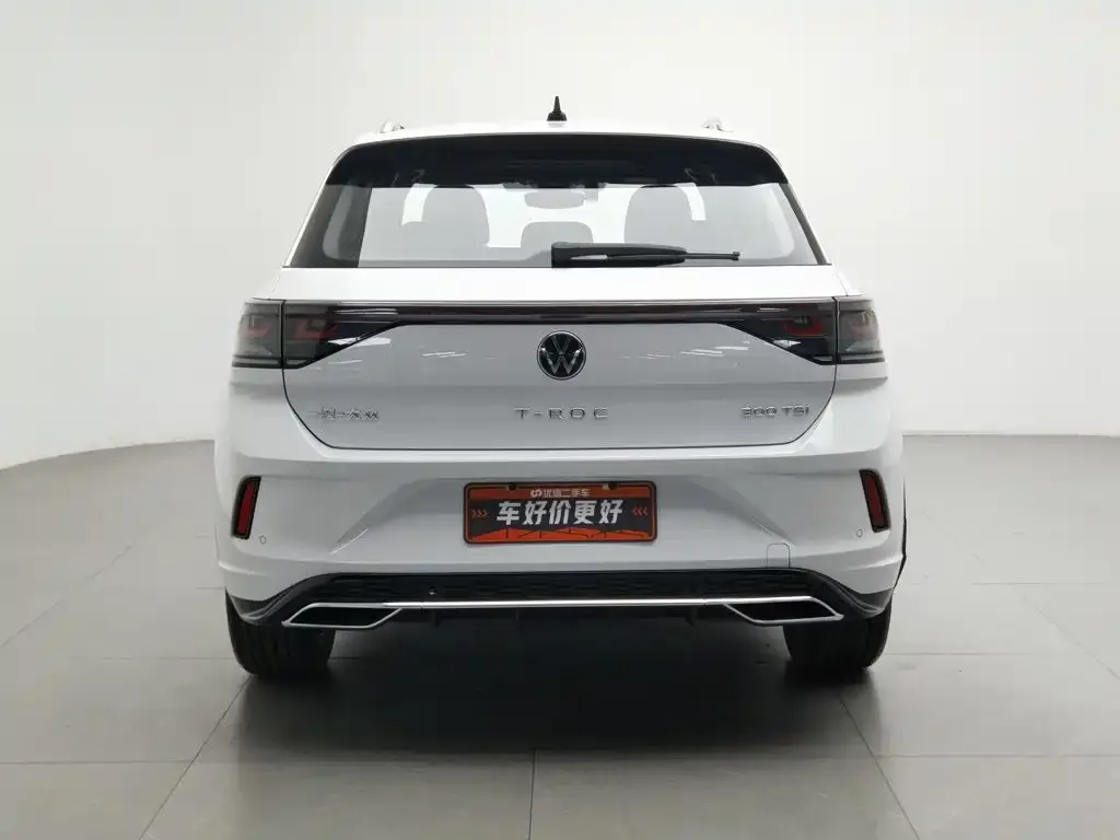Volkswagen T-Roc — фото 5