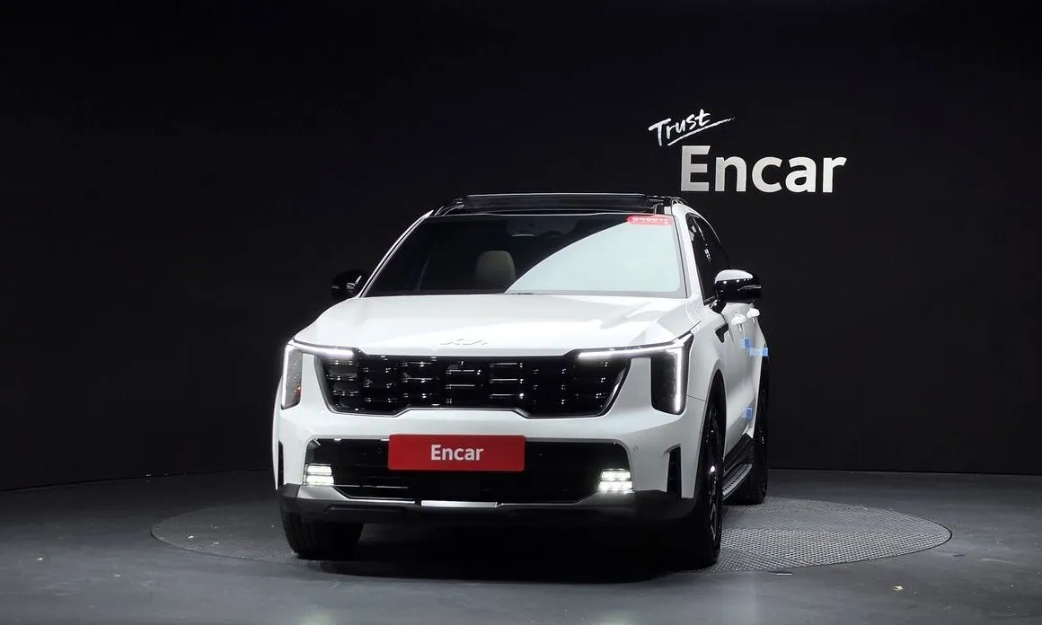Kia Sorento — фото 4