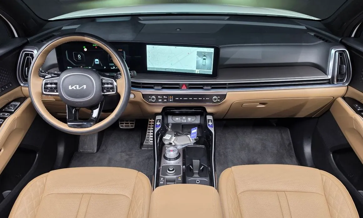 Kia Sorento — фото 6