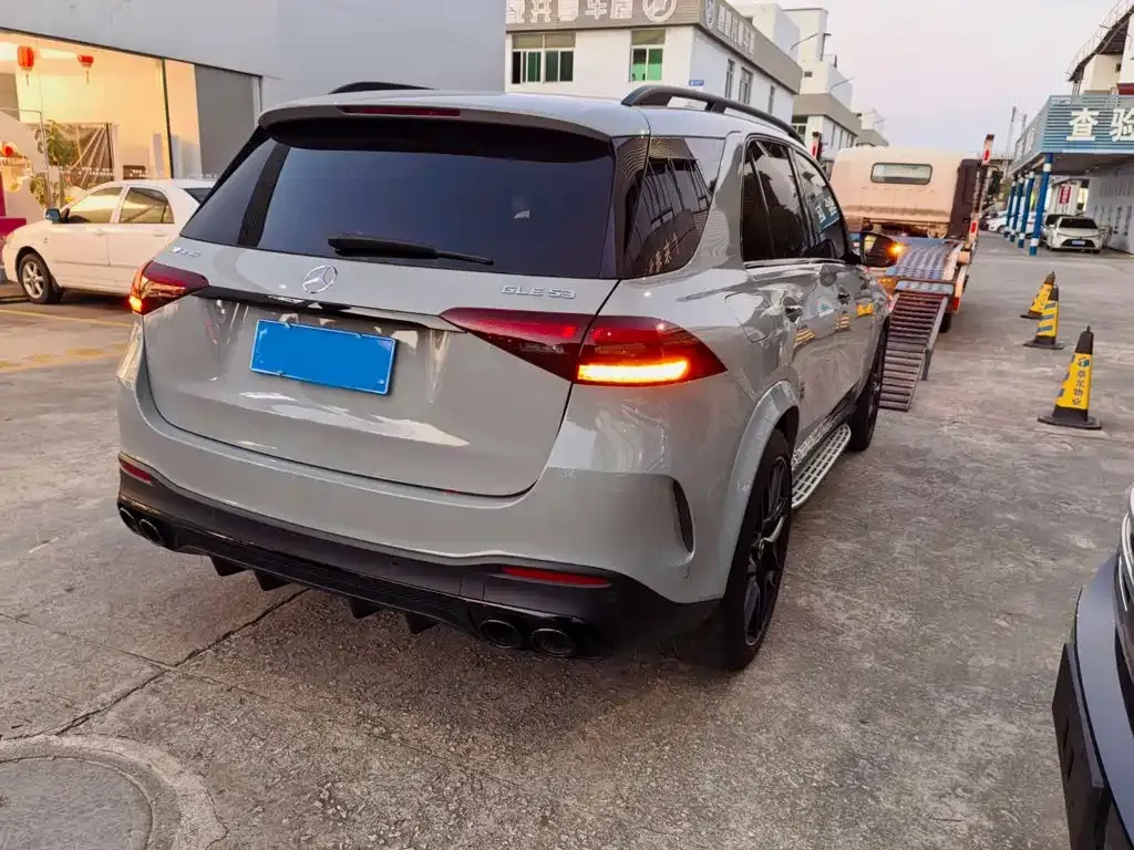 Mercedes-Benz GLE AMG — фото 7