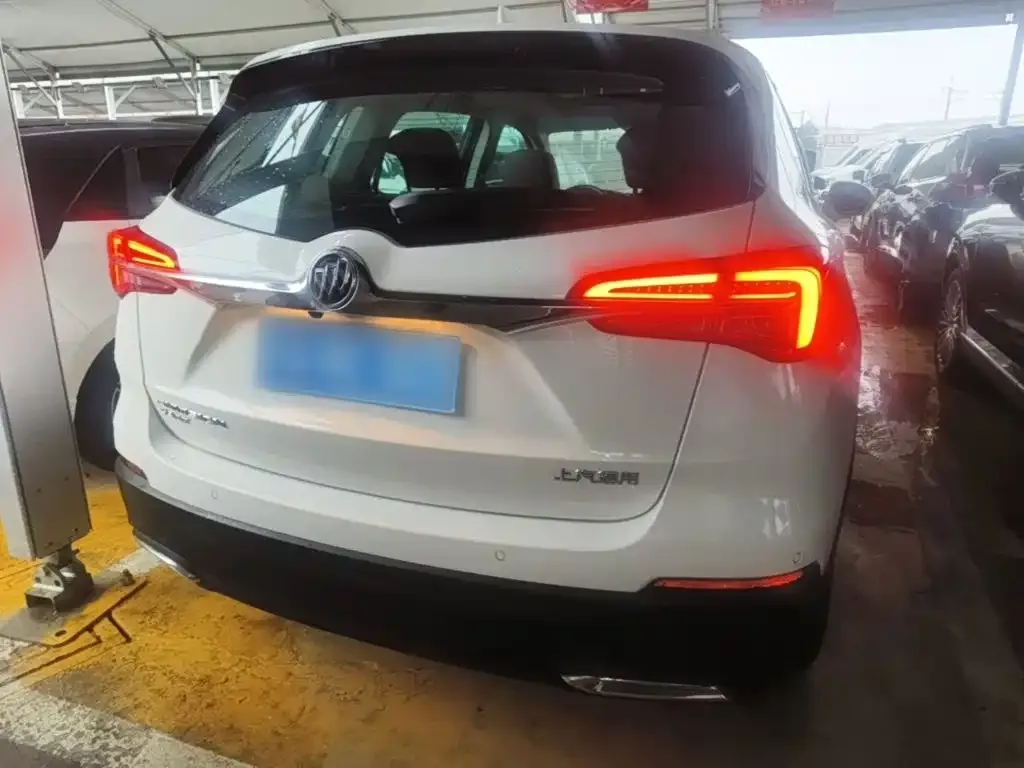 Buick Envision Plus — фото 8