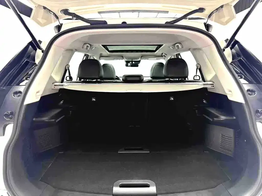 Nissan X-Trail — фото 4