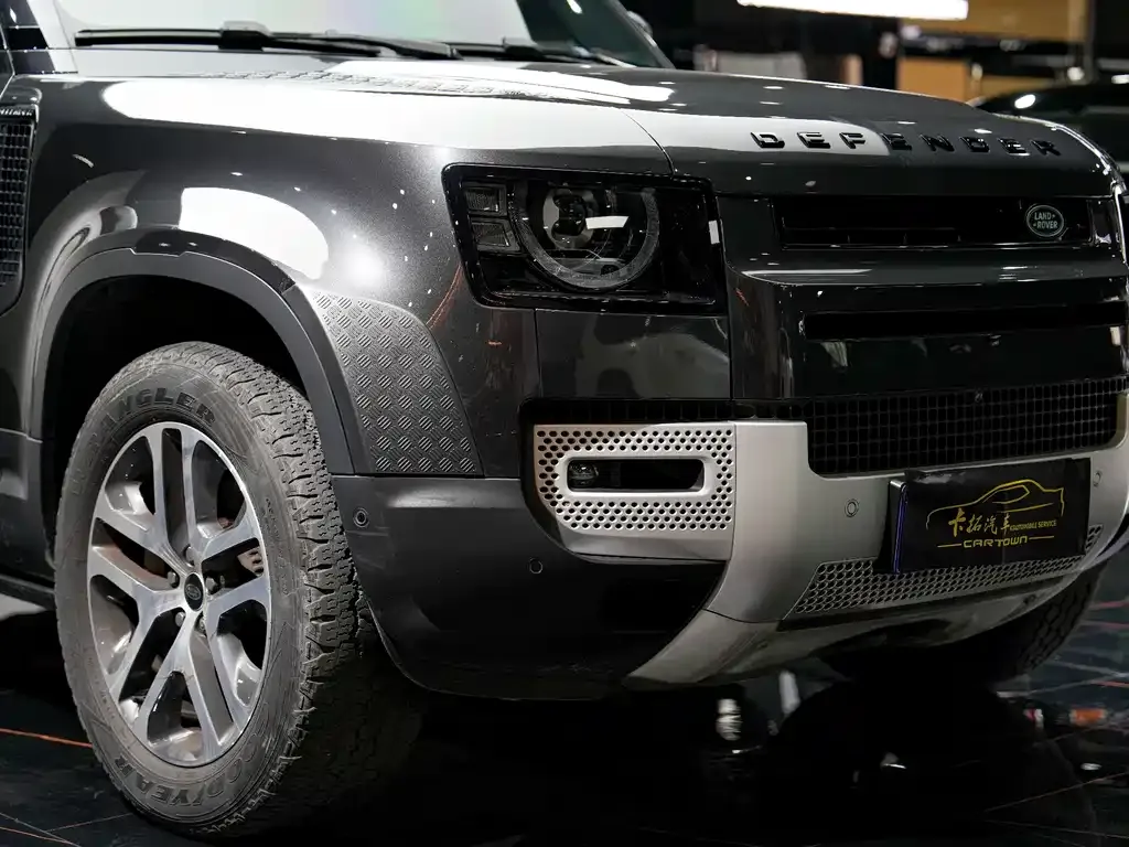 Land Rover Defender — фото 2