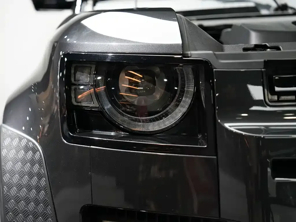 Land Rover Defender — фото 5