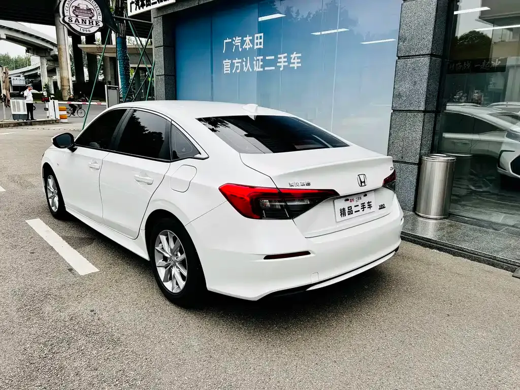 Honda Civic — фото 9