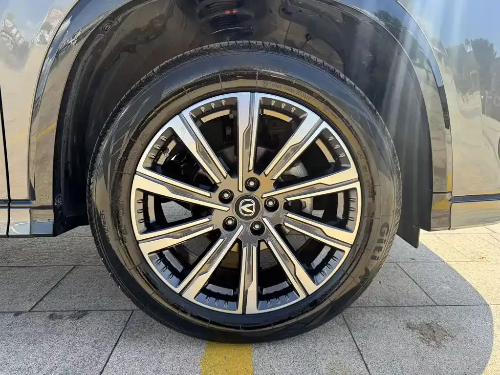 Changan CS75 PLUS — фото 7