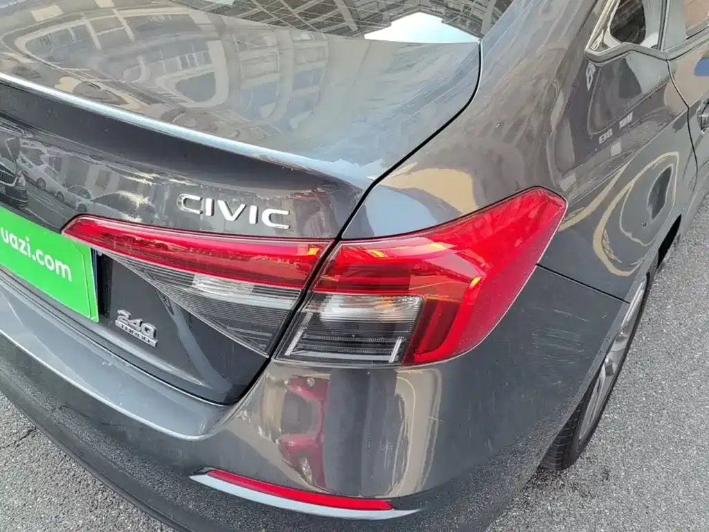 Honda Civic — фото 3