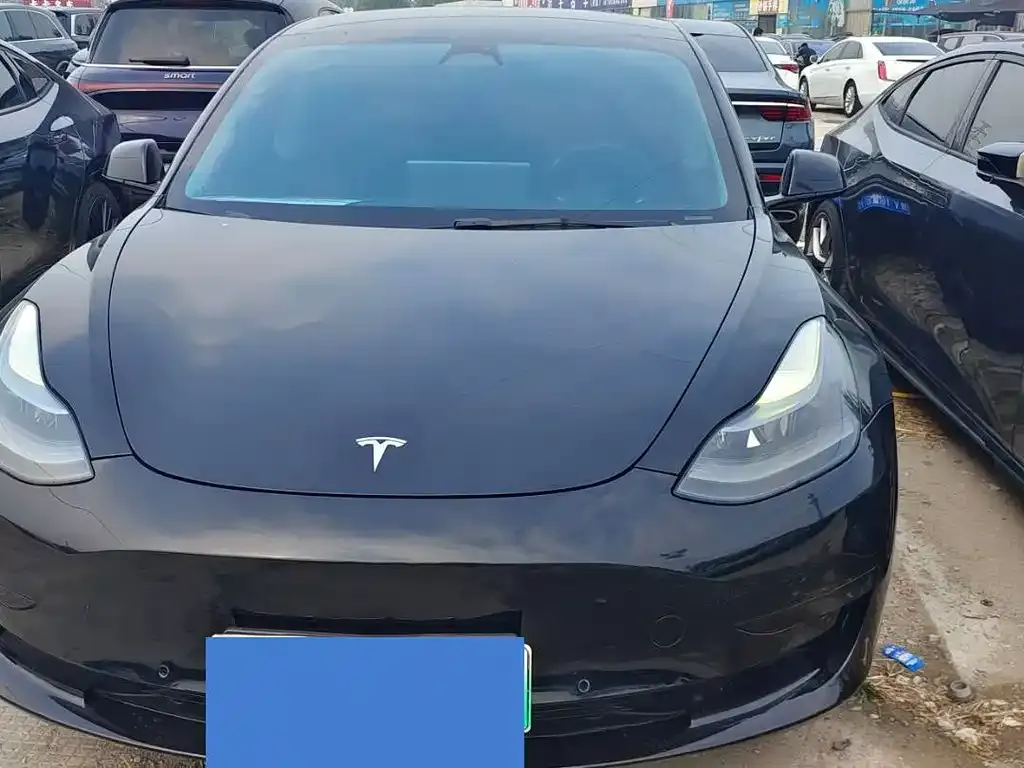 Tesla Model 3 — фото 8