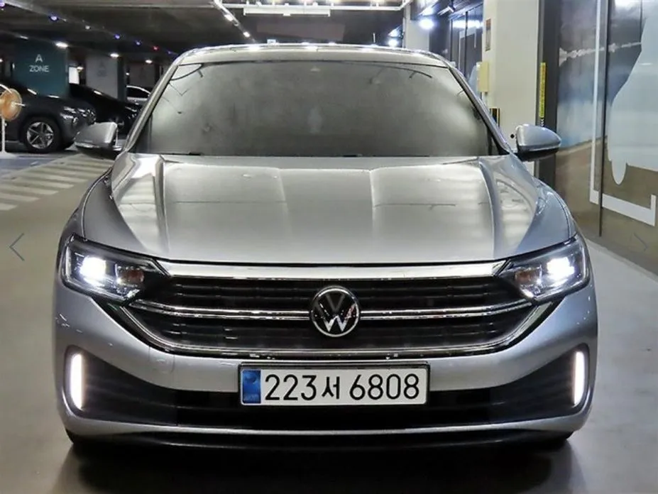 Volkswagen Jetta — фото 5
