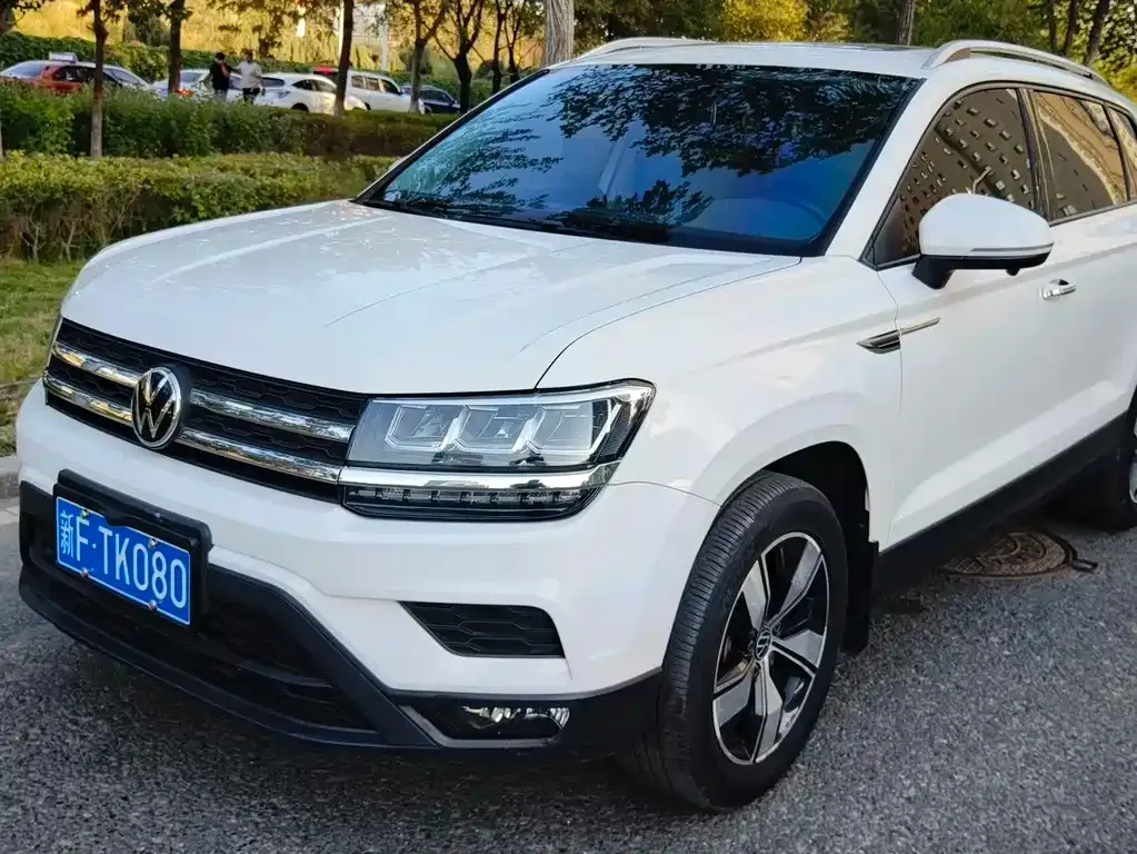 Volkswagen Tharu — фото 3