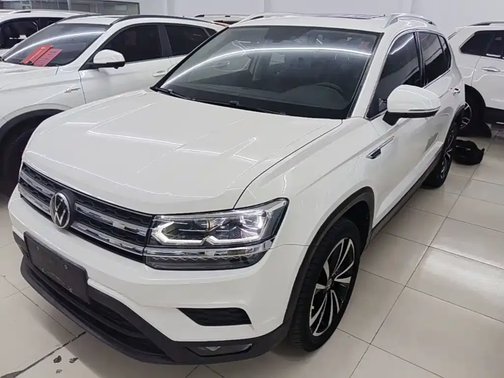 Volkswagen Tharu — фото 5