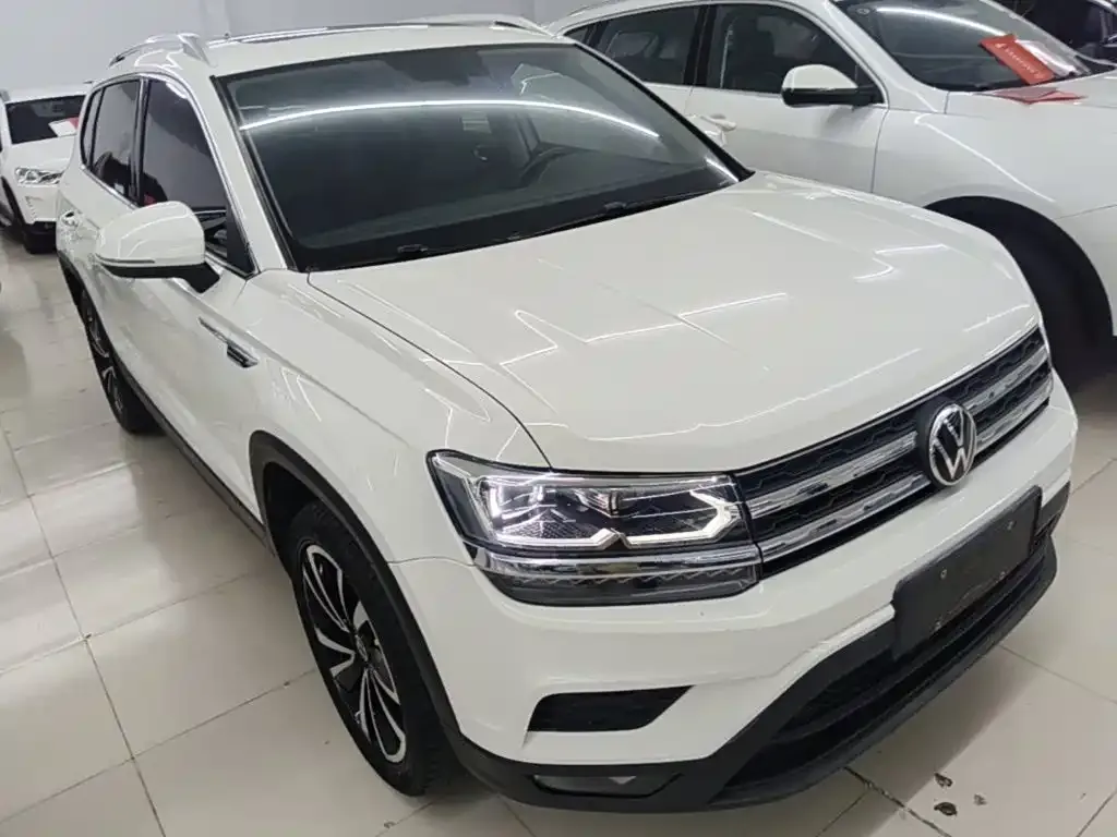 Volkswagen Tharu — фото 7
