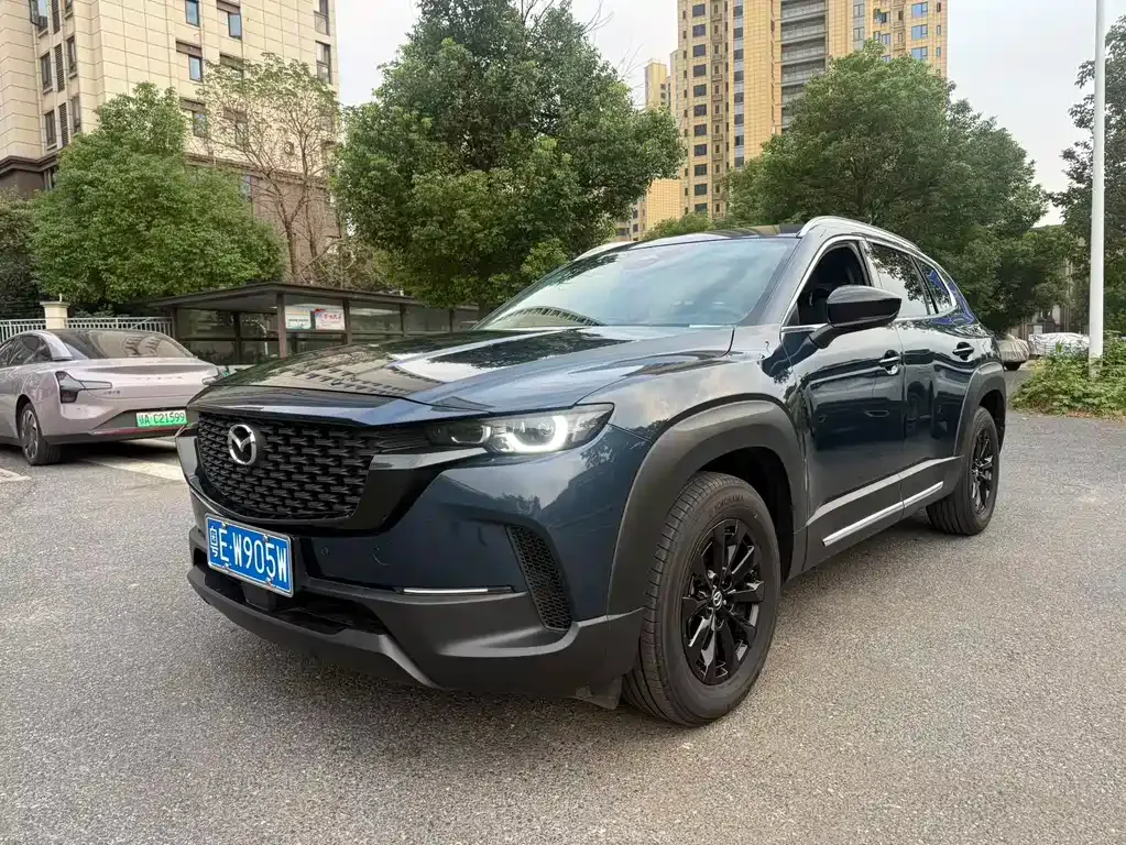 Mazda CX-50 — фото 1