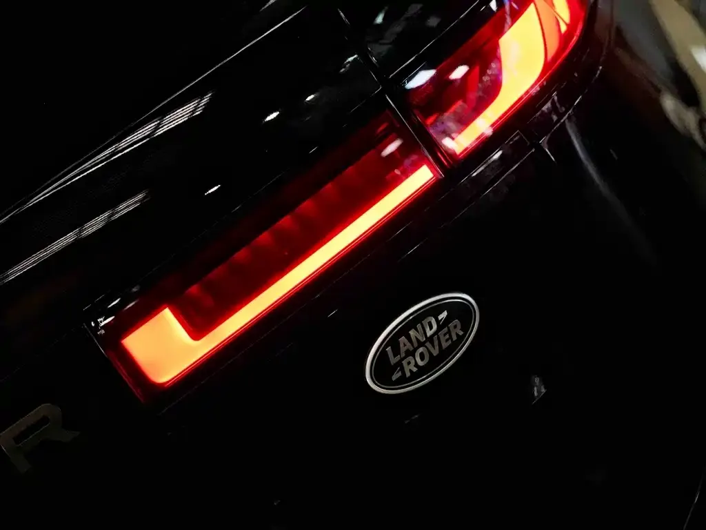 Land Rover Sport — фото 2