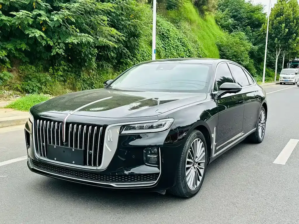 Hongqi H9 — фото 1