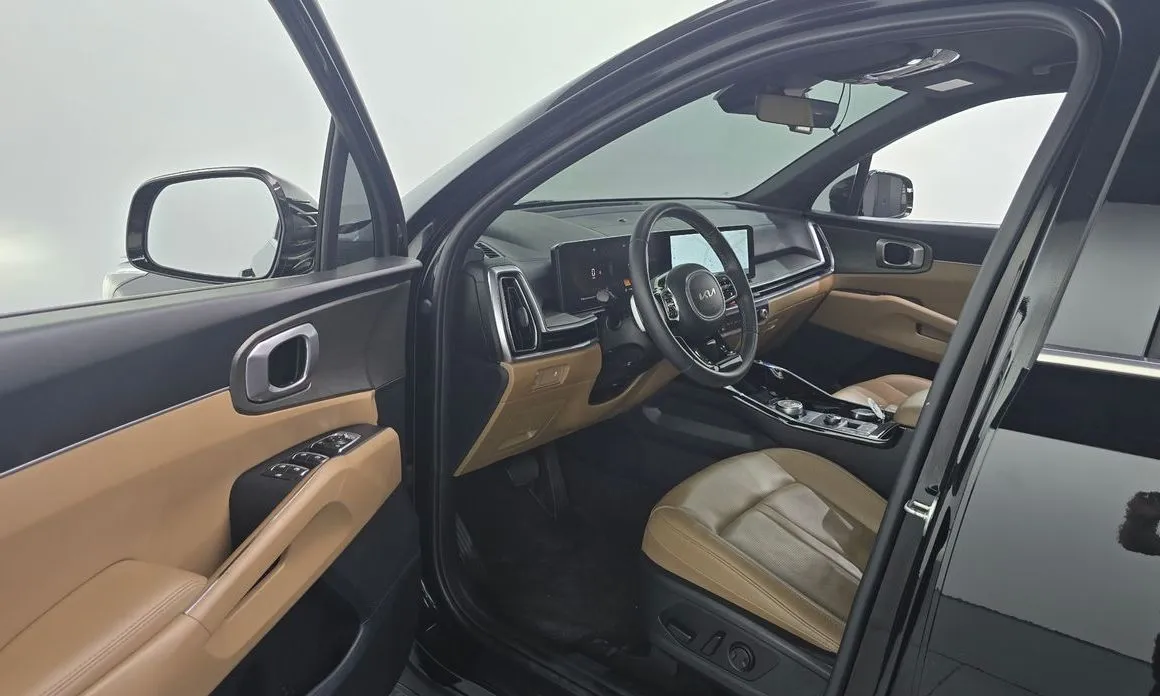 Kia Sorento — фото 7