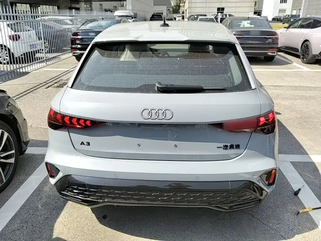 Audi A3 — фото 6
