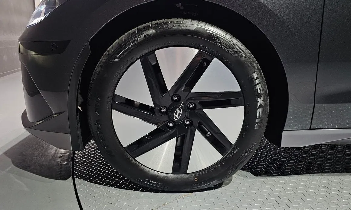 Hyundai Ioniq6 — фото 10