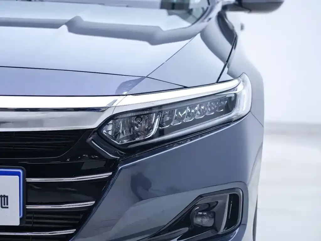 Honda Accord — фото 2