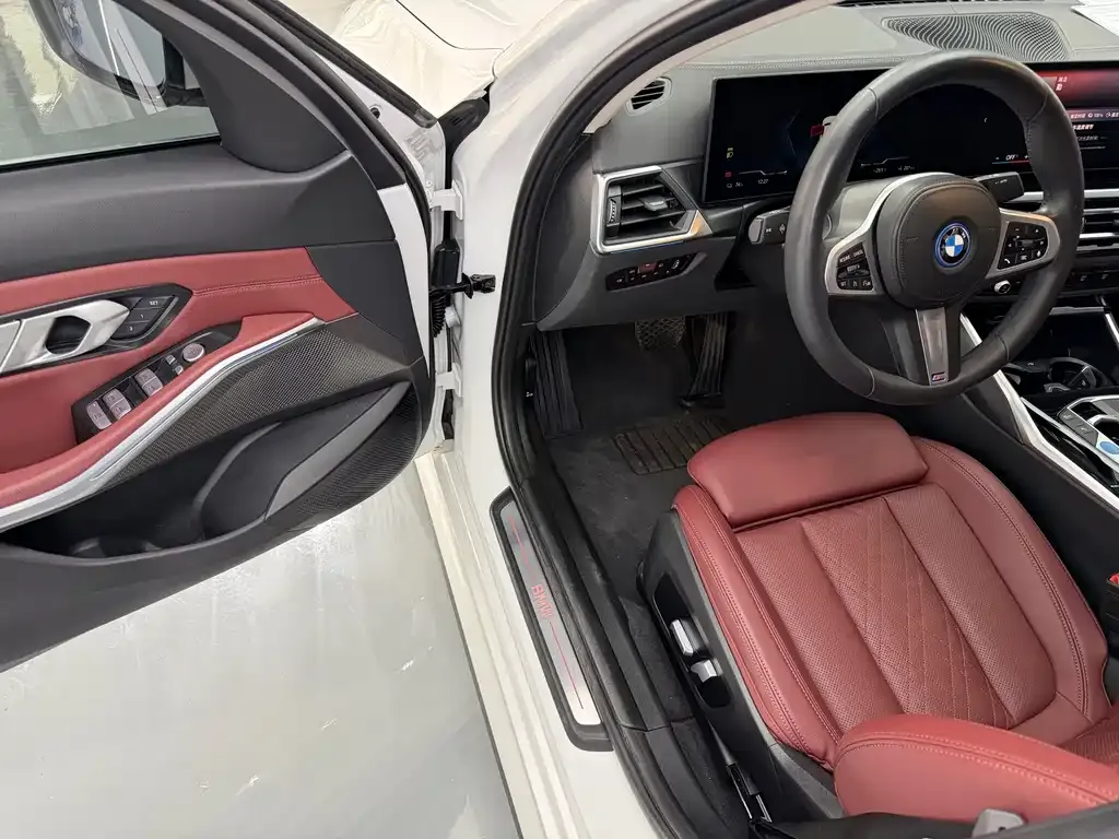 BMW i3 — фото 8