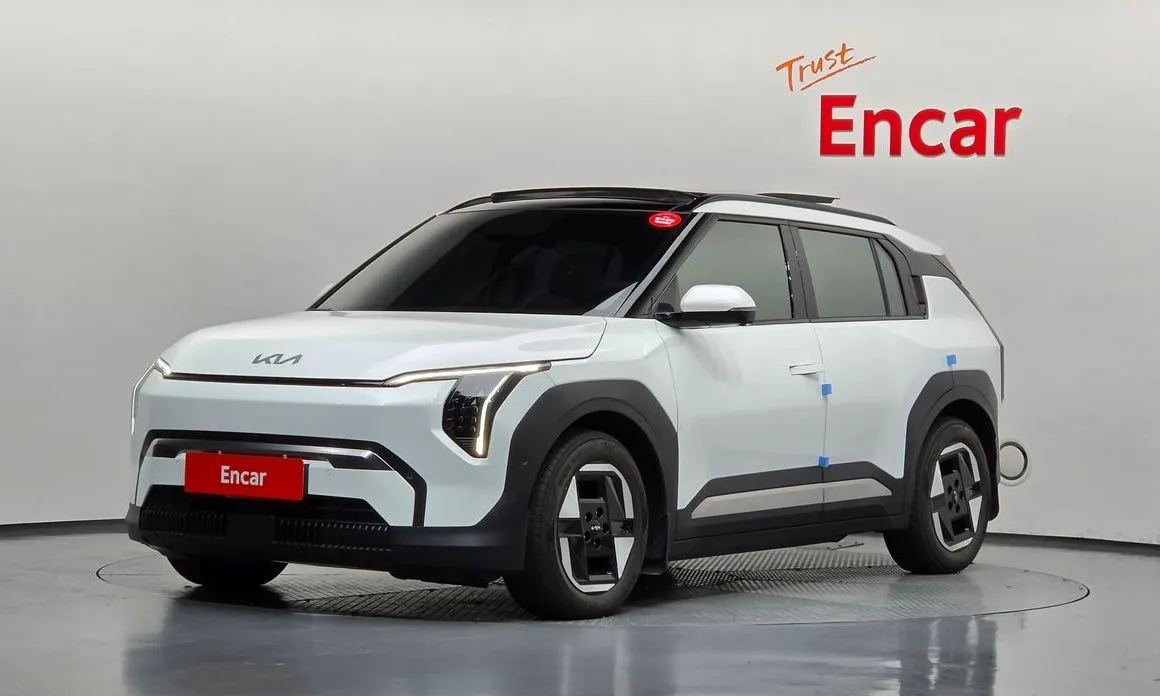 Kia EV3 — фото 1