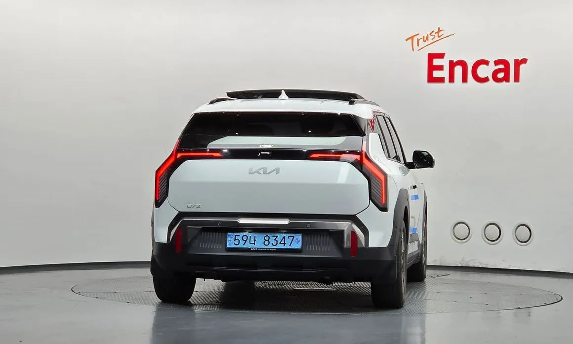 Kia EV3 — фото 6