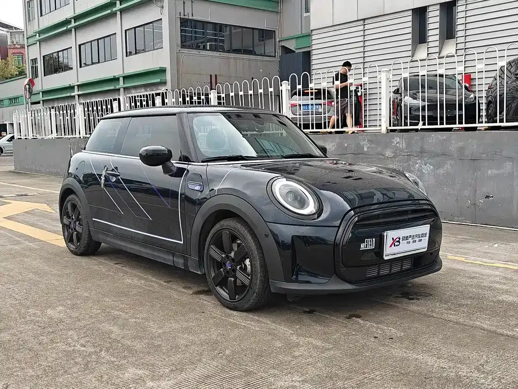 MINI Cooper (3-door) — фото 10