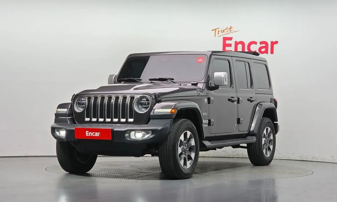 Jeep Wrangler — фото 1