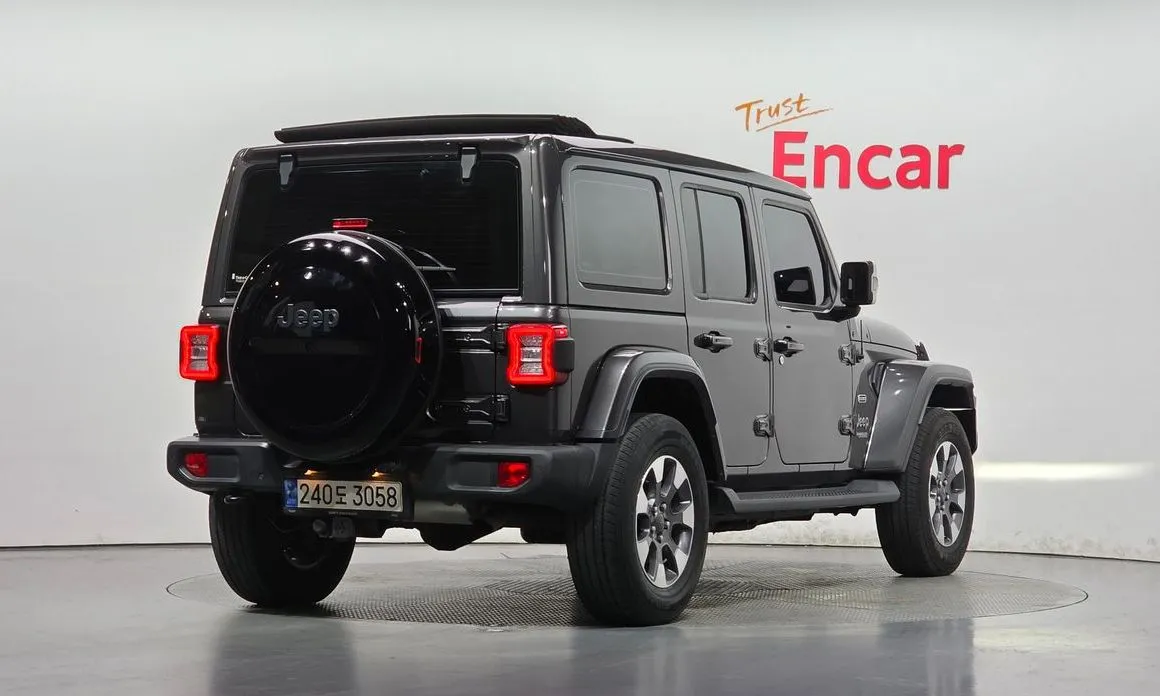 Jeep Wrangler — фото 4