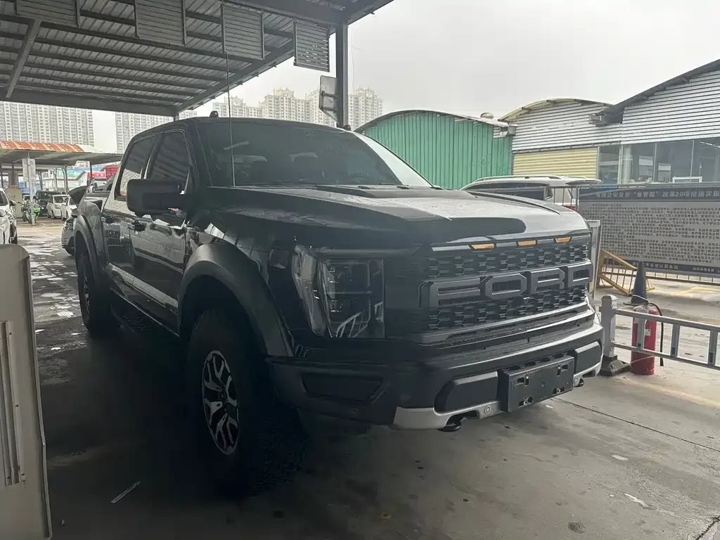 Ford F-150 Raptor — фото 5