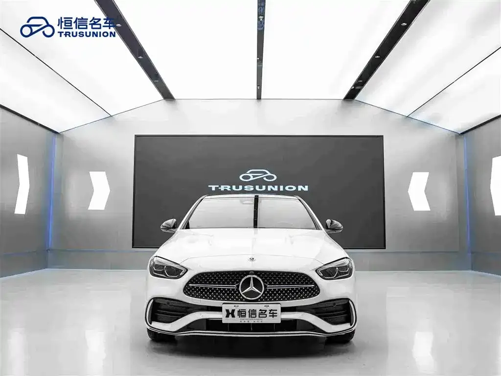 Mercedes-Benz C-Class — фото 10
