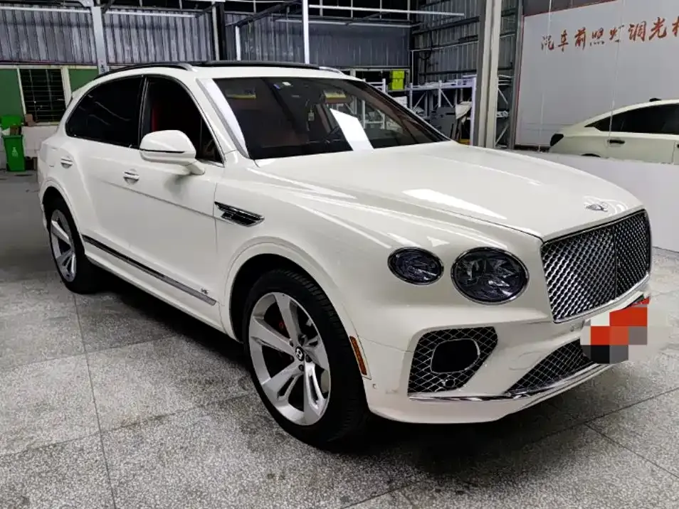 Bentley Bentayga — фото 5