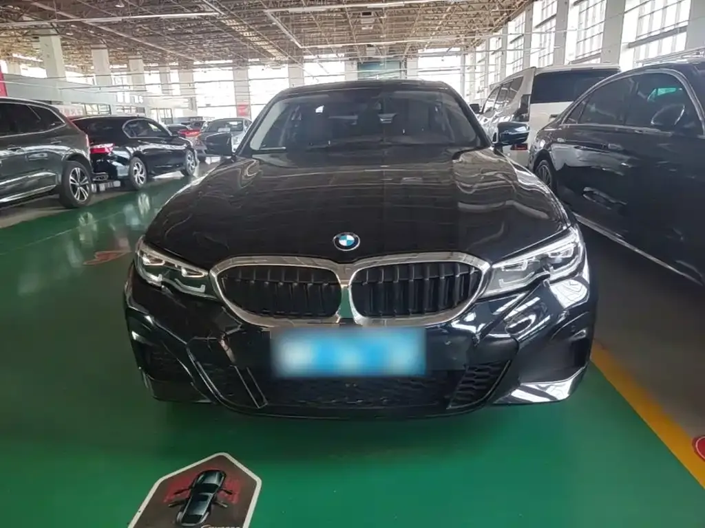 BMW 3 Series — фото 10