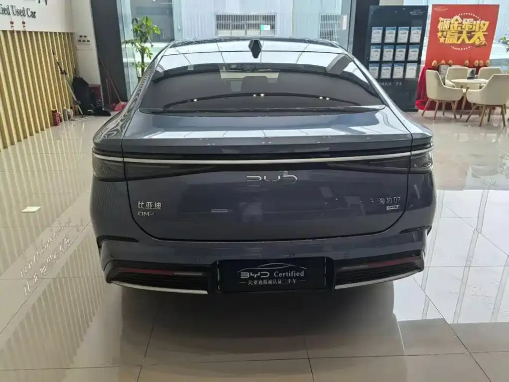 BYD Seal 07 DM-i — фото 2