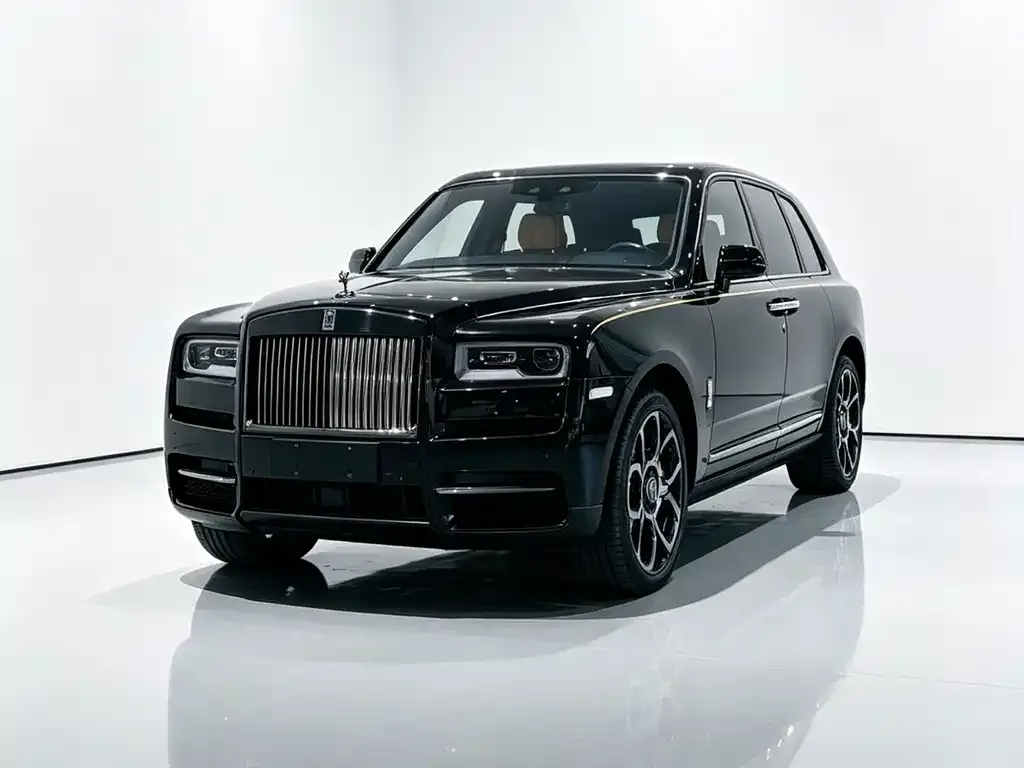 Rolls-Royce Cullinan — фото 1