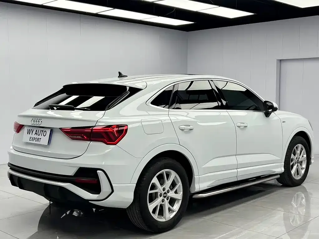 Audi Q3 Sportback — фото 9