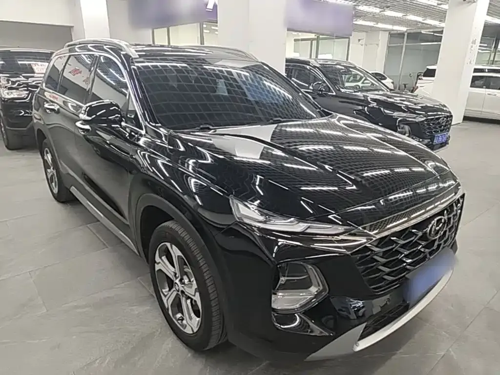 Hyundai Santa Fe — фото 3