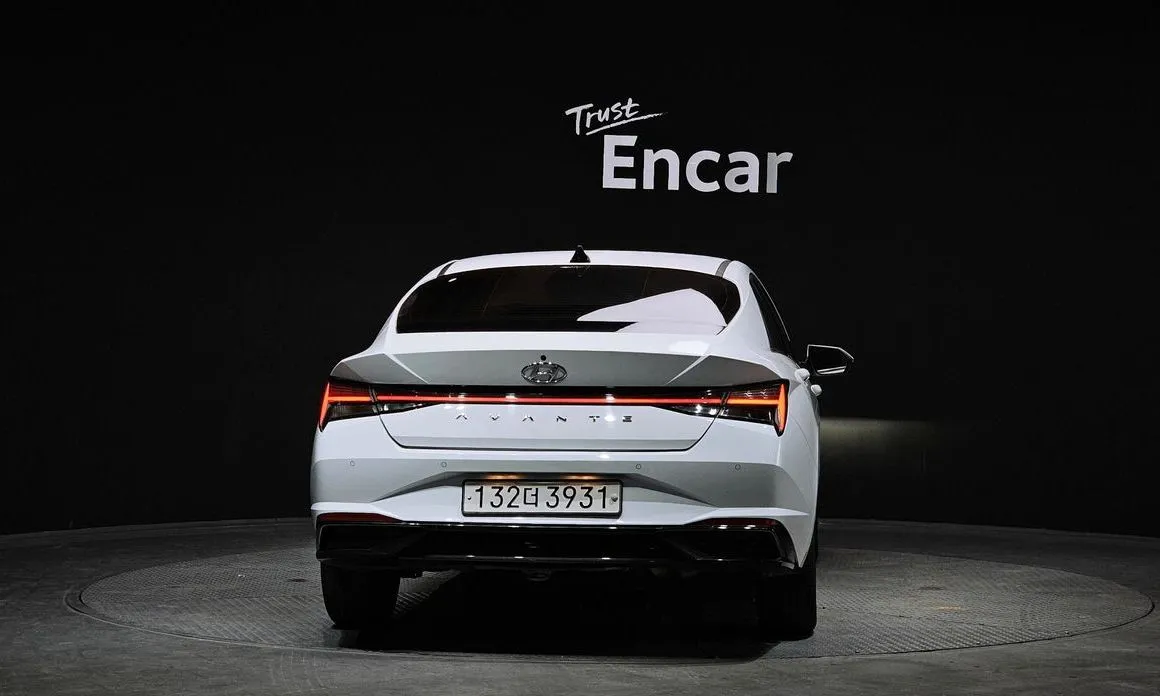 Hyundai AVANTE — фото 2