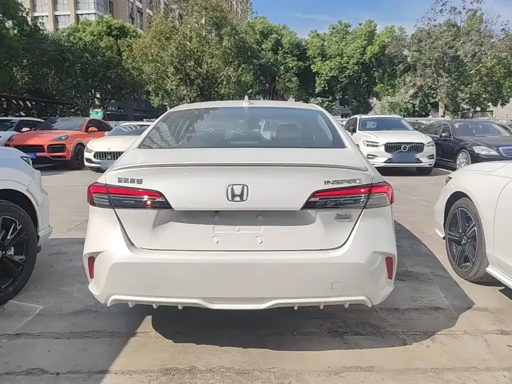 Honda Inspire — фото 7