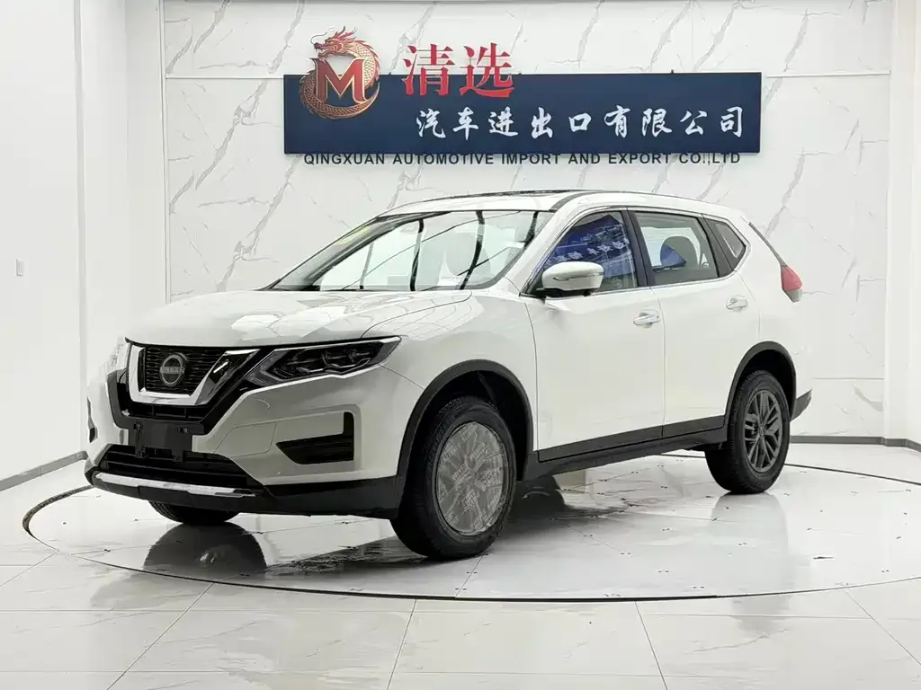 Nissan X-Trail — фото 1