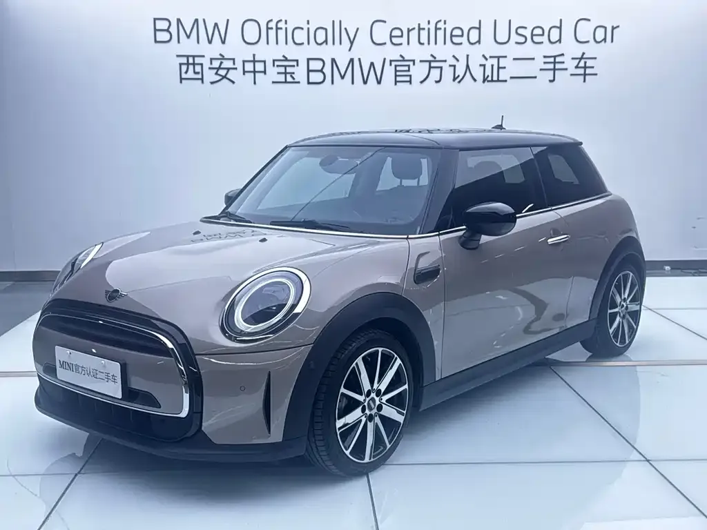 MINI Cooper (3-door) — фото 1