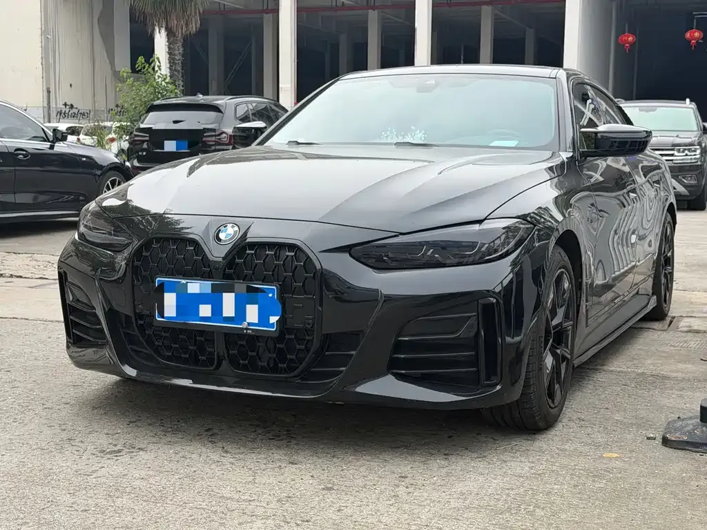 BMW 4 Series — фото 1