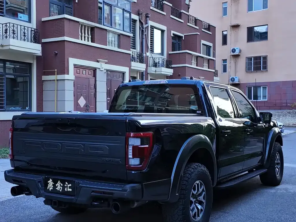 Ford F-150 Raptor — фото 7