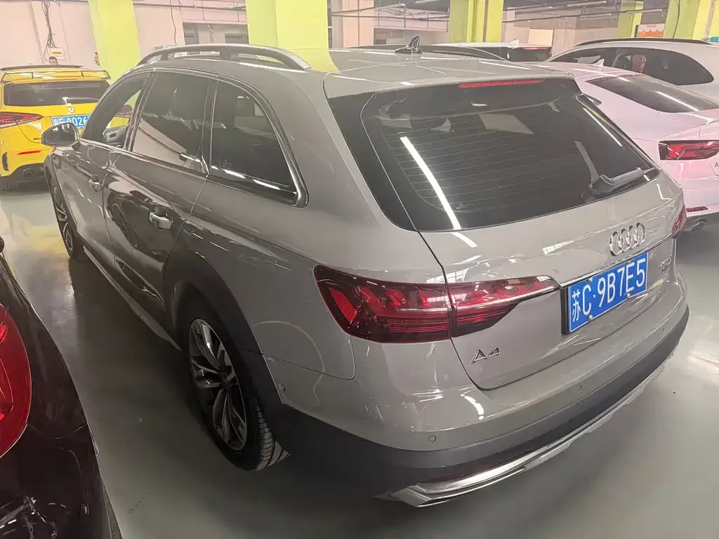 Audi A4 (Import) — фото 9