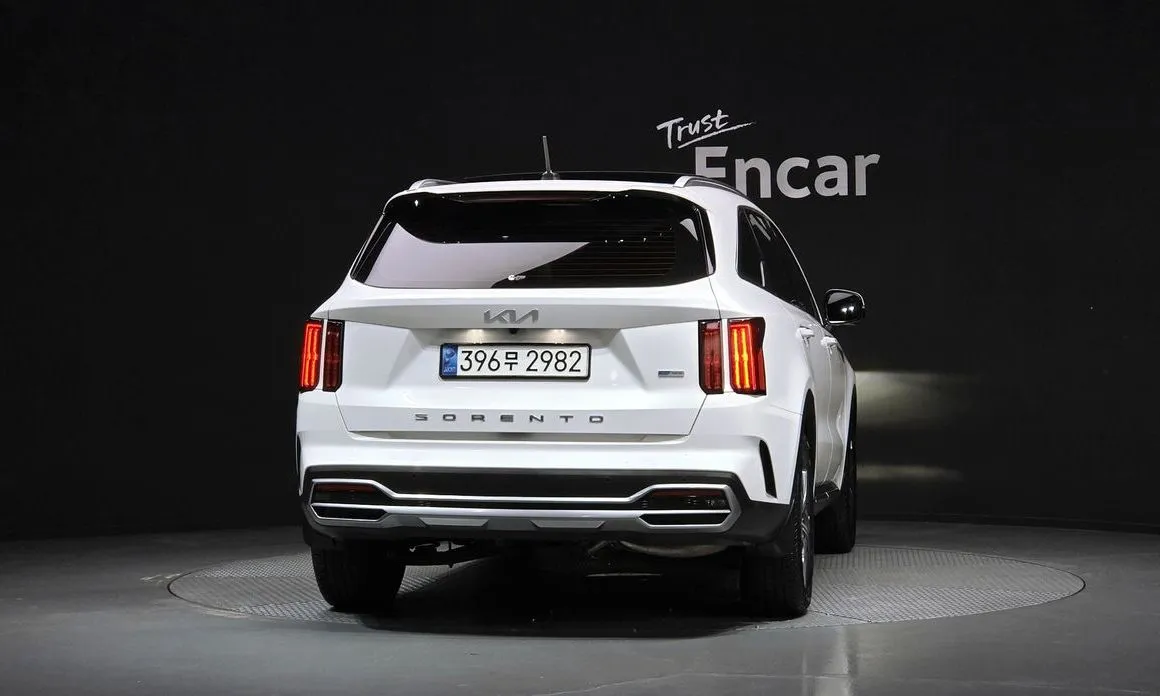 Kia Sorento — фото 3